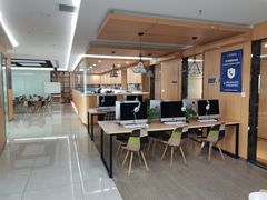 -沃尔得国际英语(泉城路校区)