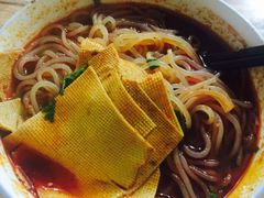 -老字号杨坡红油米线腊汁肉夹馍(东四道巷店)