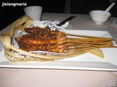 串串虾-小巴辣子川湘菜餐厅(星游城店)