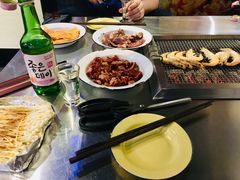 -马路牙子地桌烤肉(工体店)