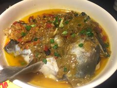 鸭嘴鱼剁椒鱼头-川里谈·川味小馆(北京路店)