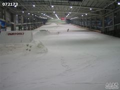 -乔波室内滑雪场