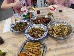 -江城燕子大排档(江汉路步行街店)