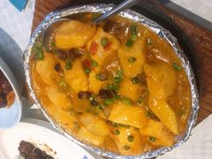 招牌铁板财神豆腐-望乡楼上海菜(日月光店)