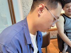 -Line 咖啡(石厦花园店)