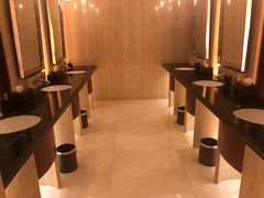 -上海雅居乐万豪侯爵酒店