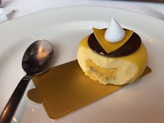 -云厨·高空西餐厅(成都瑯珀·凯悦臻选酒店)