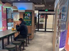 -麦当劳(百联西郊购物中心店)