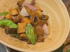 -云海肴·汽锅鸡·云南代表菜(曲江大悦城店)