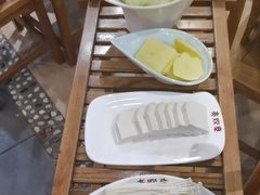-亮欢寨酸汤鱼(沙冲路店)