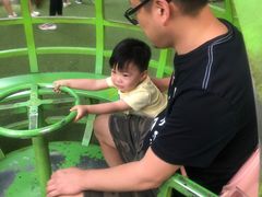 -青青世界