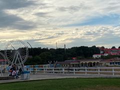 -北戴河碧螺塔海上酒吧公园
