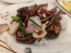 -老鄞江清水龙虾•赵赵家(江北店)