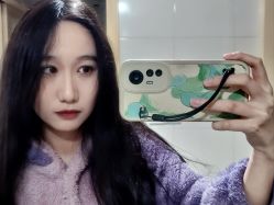 点击看大图 -娇点芭莎·烫染形象设计