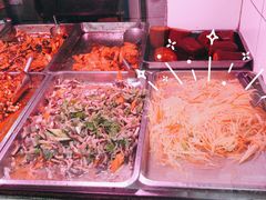 -老六素货(王顶堤店)