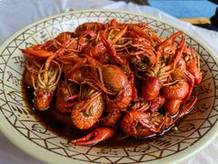 特色十三香小龙虾-有位虾匠·手工土菜小馆(市北店)