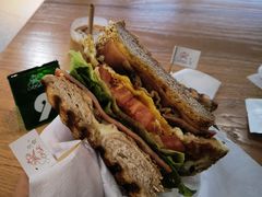 -Catch Bagel(芳草地店)