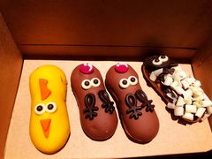 -星巴克臻选(周浦万达店)