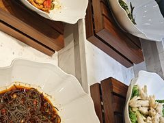 -金滏山烤肉·海鲜·火锅自助餐厅(襄阳万达店)