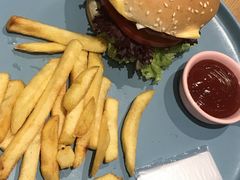 -ZING COFFEE 镜咖啡