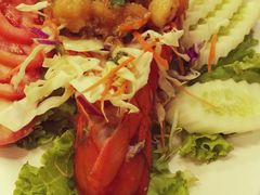 -J Daeng Seafood