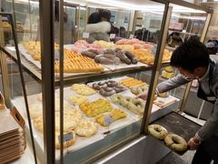 面包甜点陈列柜-奈雪的茶(市百一店)