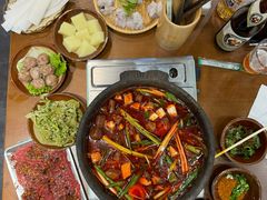 -黔有有贵州酸汤夺夺粉火锅(五味十字店)