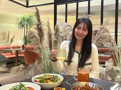 -théATRE茶聚场·餐厅(环球金融中心店)