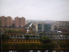 -上海虹桥西郊假日酒店