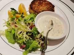招牌蟹肉饼-Wolfgang’s Steakhouse 沃夫冈牛排馆(上海白玉兰广场店)