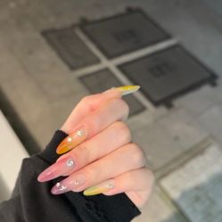 -斯馨·健康美甲美睫