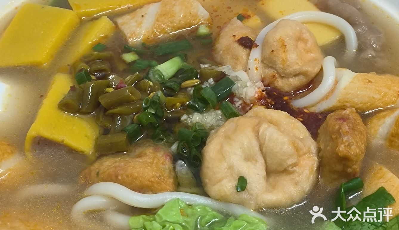 汕头宝藏麻辣烫｜藏在村子里的“泽家麻辣”  