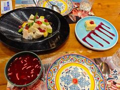 -米德维奇俄式西餐厅(西六道街店)