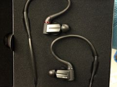 -百老汇(海港城海洋中心店)