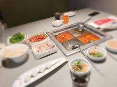 -海底捞火锅(高新活力汇店)