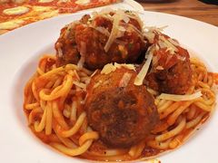 -城市大道红炉披萨烘焙坊