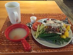 有机沙拉吧-So Lounge索兰至餐厅(蓝色港湾店)