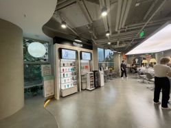 -变画·发型STUDIO