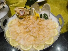 -半岛翡丽海鲜自助餐厅(观风亭店)
