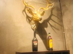 -臻鲜燕海鲜融合餐厅(金陵style店)