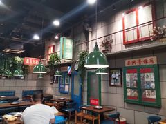 -超越炭火牛蛙火锅鸡(河东店)