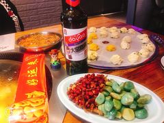 -山河屯铁锅炖(哈西站店)