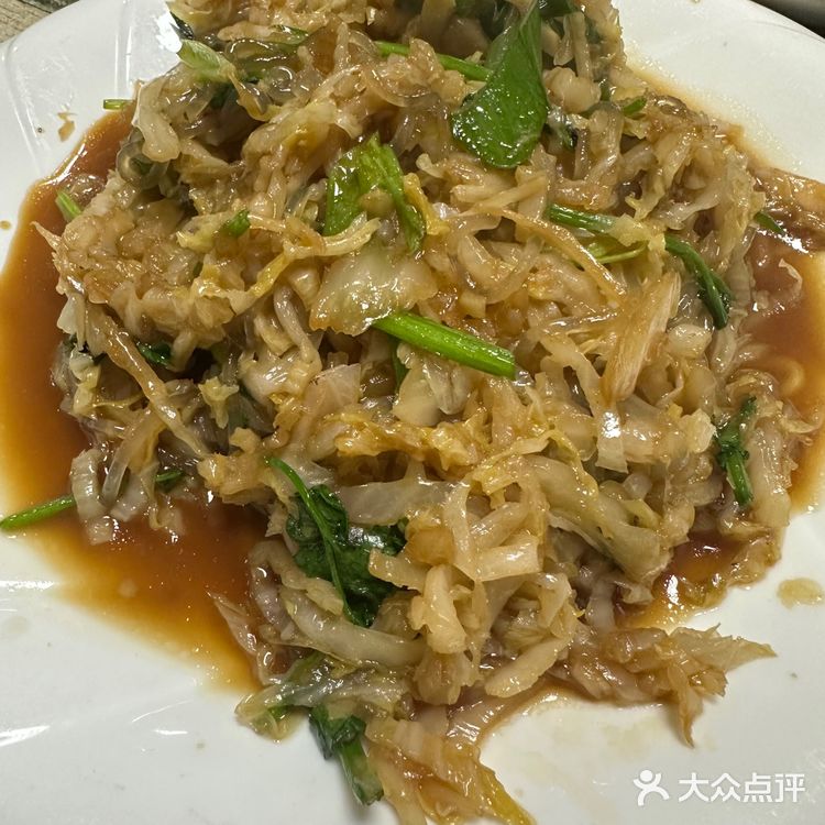 辣子鸡的饼比辣子鸡好吃