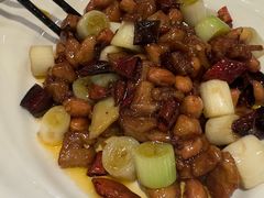 宫保鸡丁-川香楼酒家