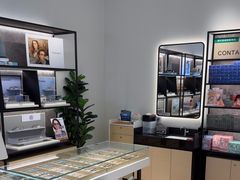 -博士眼镜(东莞明丰广场店)