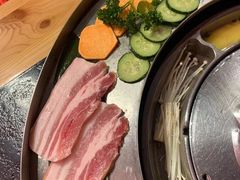 -哈哈碳都·牛肋条无限自助烤肉(宝龙店)