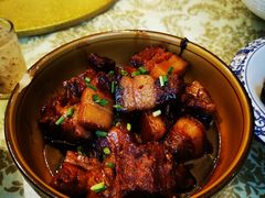 -鸿一饭店(隐秀路店)