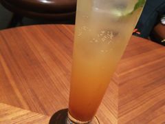 -星巴克臻选(天津恒隆广场旗舰店)