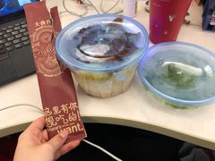 -大食代美食广场(上海中心店)