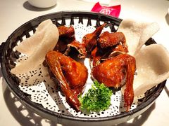 秘制脆皮乳鸽-避风塘·老港味餐厅(虹口龙之梦店)